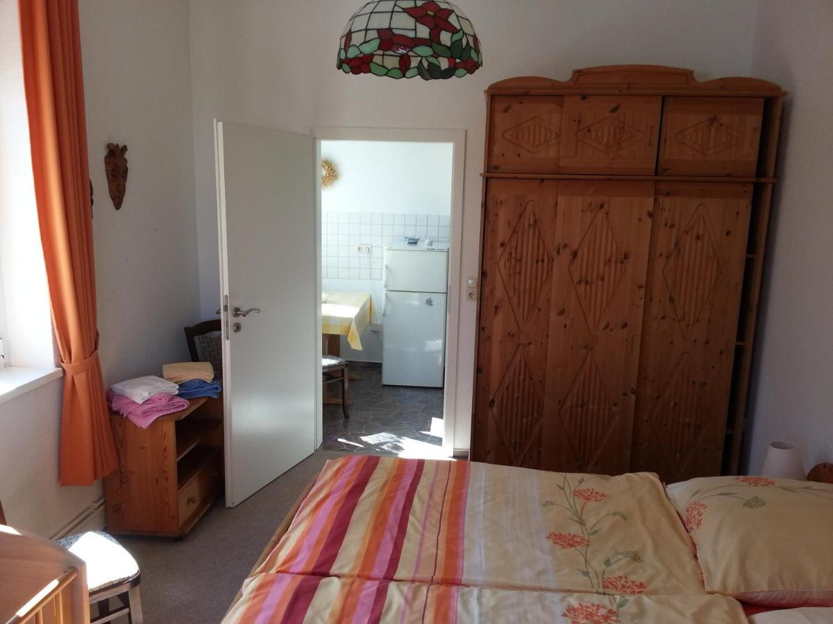 Grosse Wohnung Nossentiner Huette Esterno foto